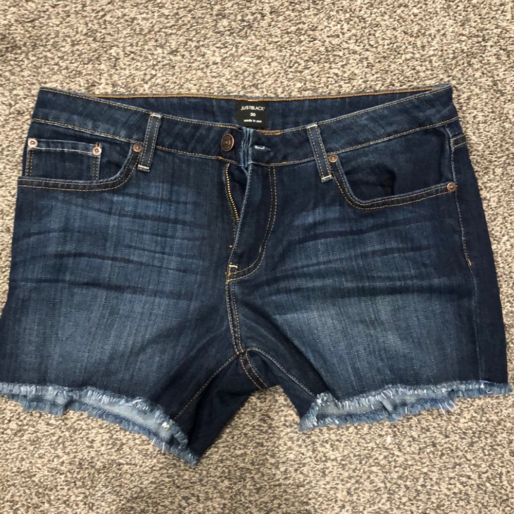 Never worn